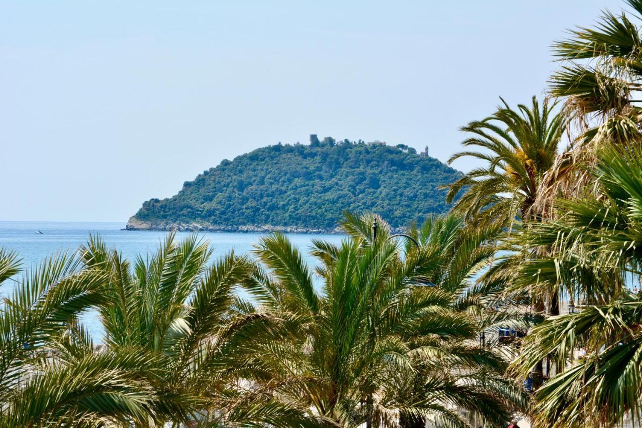 Hotel Solemare Albenga Exterior photo